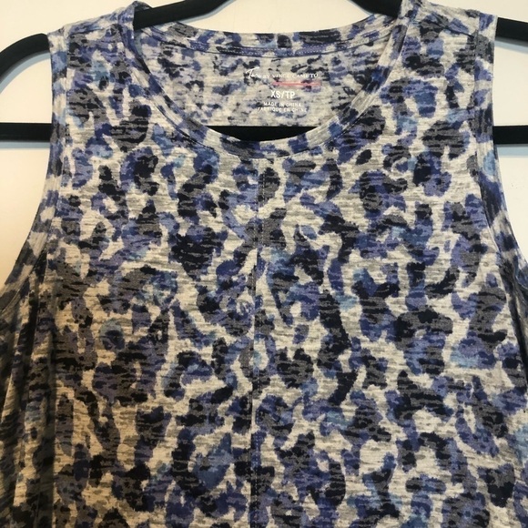 two by Vince Camuto Womens Burnout Printed Tank Top Blue, size XS - Picture 3 of 10